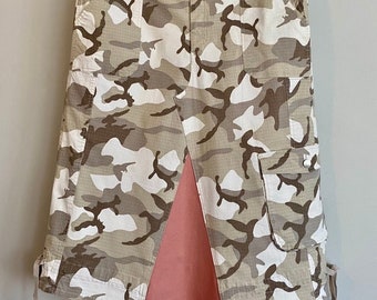 Upcycled Streetwear Cargo Skirt / sz 1x OOAK Pale Cammo and Pink