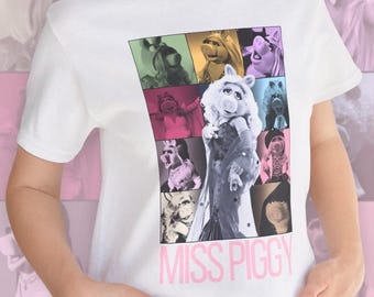 ミス・ピギー・エラス・ツアーにインスパイアされたTシャツ、アイコニックなディーバデザイン、マペットファンのための快適なコットンTシャツ、Moi Loves Moi（XS-4XL）