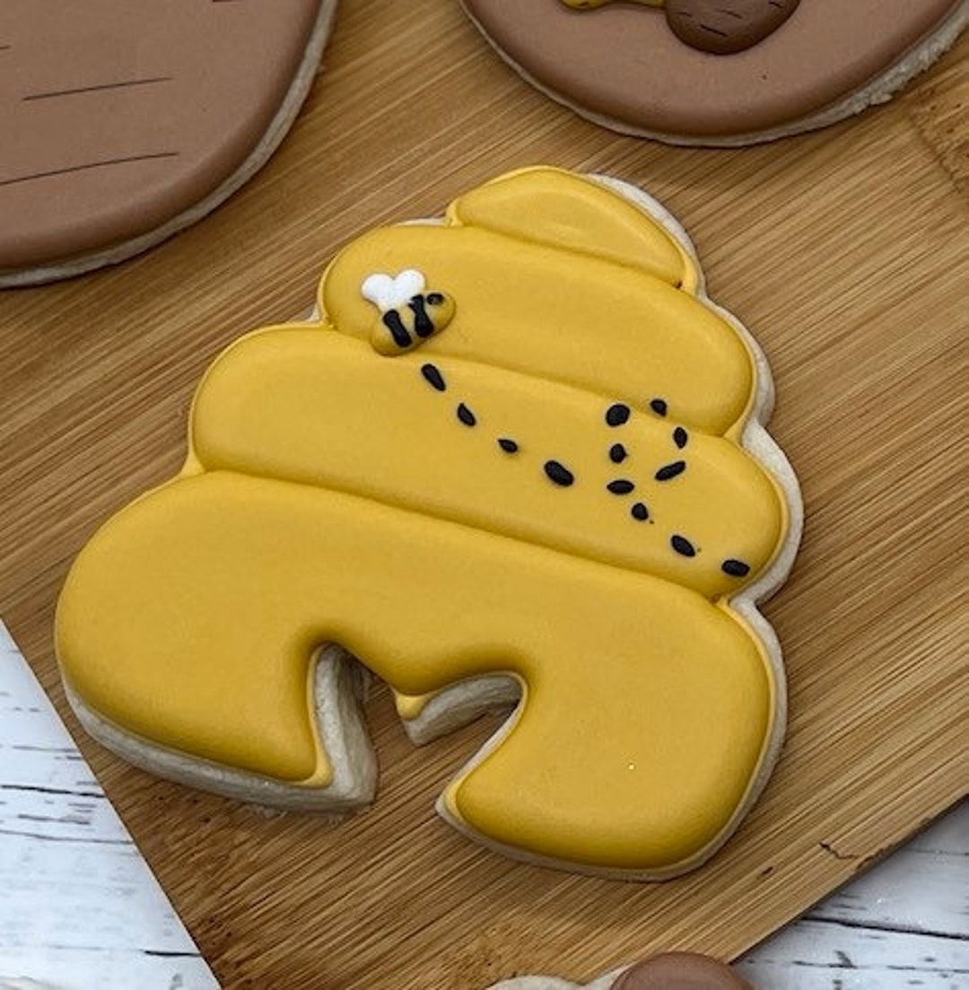 Custom Cookie Cutter Bumblebee BEEHIVE Fast Made, Fast Ship