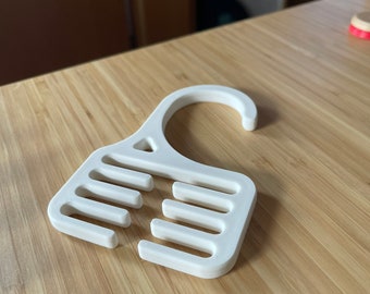 3D-gedruckter Krawattenhalter | Praktisches Mode-Accessoire | Perfektes Geschenk für Ihn | Schrankorganisation"