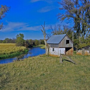 Country Farming along the Blue River