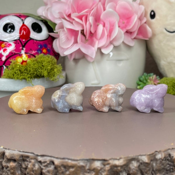 Crystal Lucky Bunny Carving Rabbit Totem Purple Mica Lepidolite Blue Chalcedony Pink Amethyst Pocket Carvings Gifts for Animal Rabbit Lovers