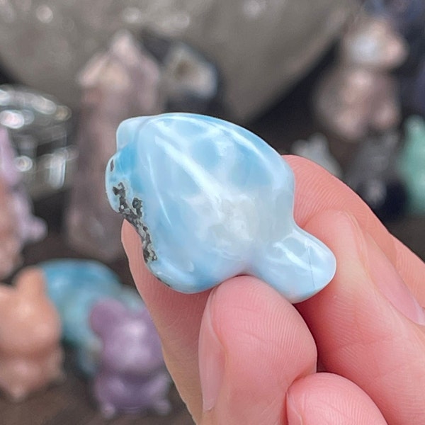 Larimar Chunky Turtle Dominican Republic Hand Carved Crystal Blue Pectolite Puffy Turtle Pocket Stone Meditate Ocean Blue Larimar Carving