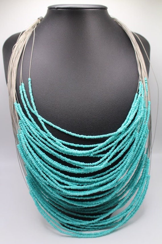 Vintage Faux Turquoise and Silver Tone Wire Seed B