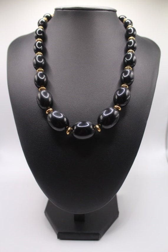 Vintage 1980s Napier Black Oval Lucite Bead Neckl… - image 1