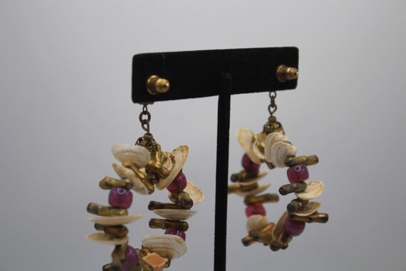 1950s Miriam Haskell Signed Shell and Bead Drop E… - image 2