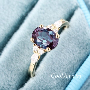 Vintage Oval cut Alexandrite engagement ring Unique Marquise Diamond/Moissanite cluster engagement ring yellow gold wedding Promise ring