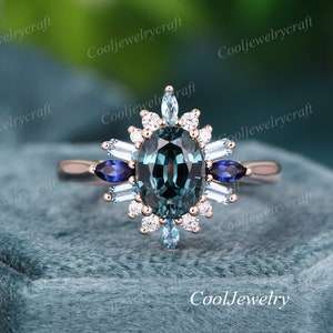 Blue Green Sapphire Engagement Ring Oval 14K Gold Vintage Teal Saapphire Engagement Ring Art Deco Diamond / Moissanite Wedding Bridal Ring