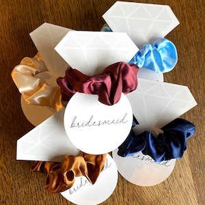 Bridesmaid Scrunchies Silk Satin Customizable Scrunchie Card for Bridesmaids