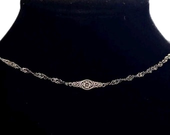 Delicate twist chain| long floral plate charm | Aged fashion | 14-18”