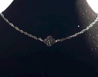 Clover looped floral necklace | 13-18” | anti tarnish