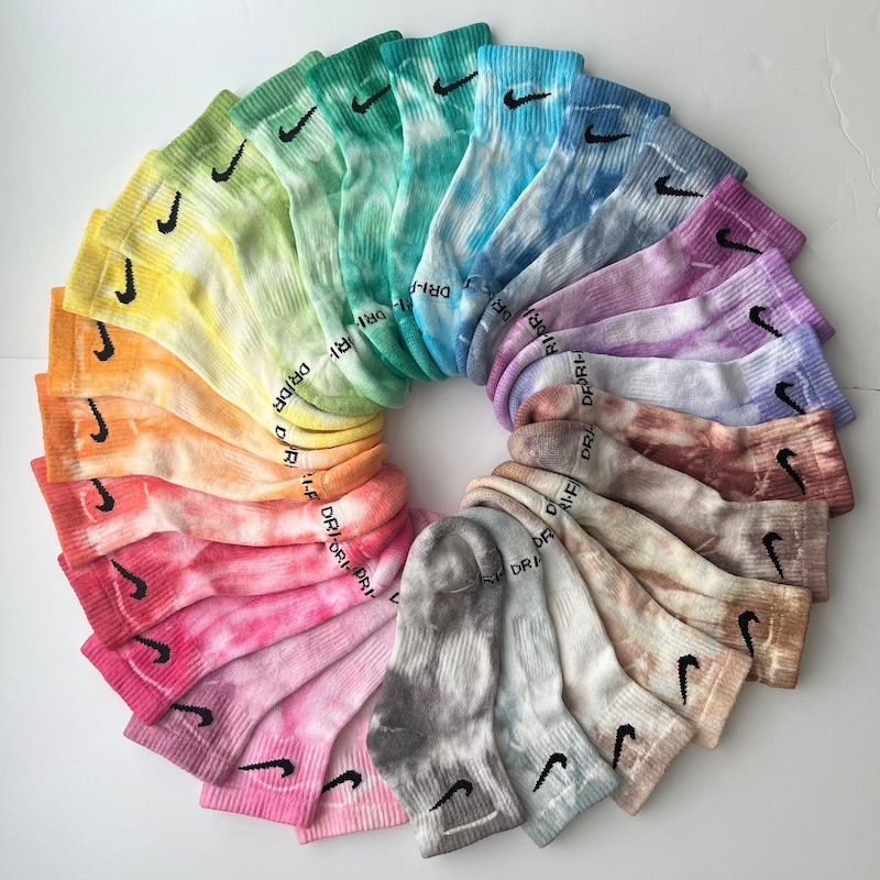 womens tie dye nike socks