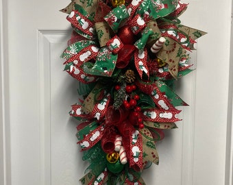 Holiday wreath,  Christmas wreath, Swag Christmas wreath, door wreath, home decor, swag wreath,