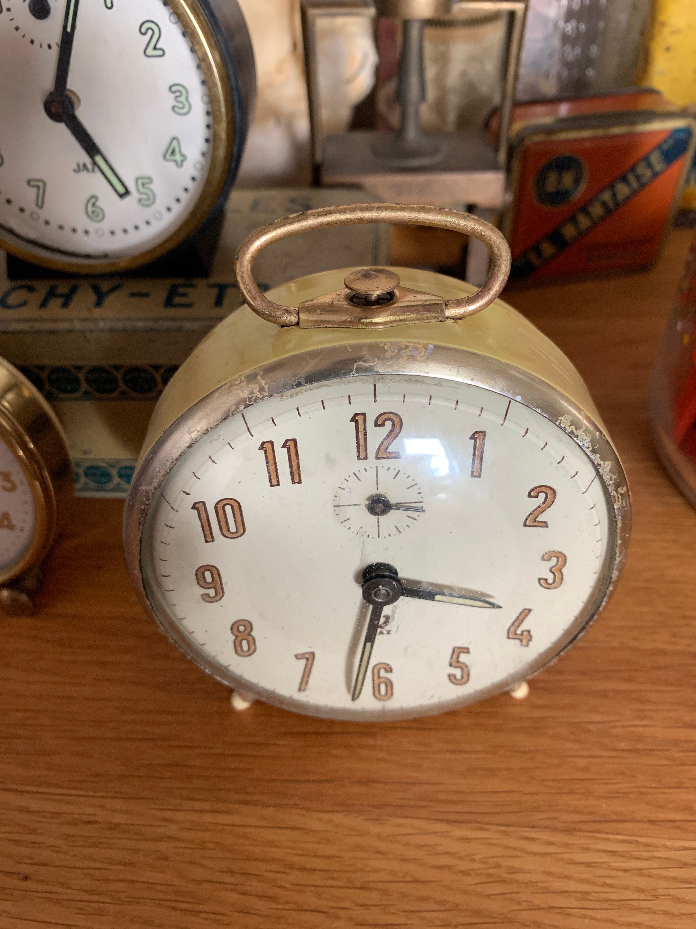 Ancien Réveil Jaz Jaune