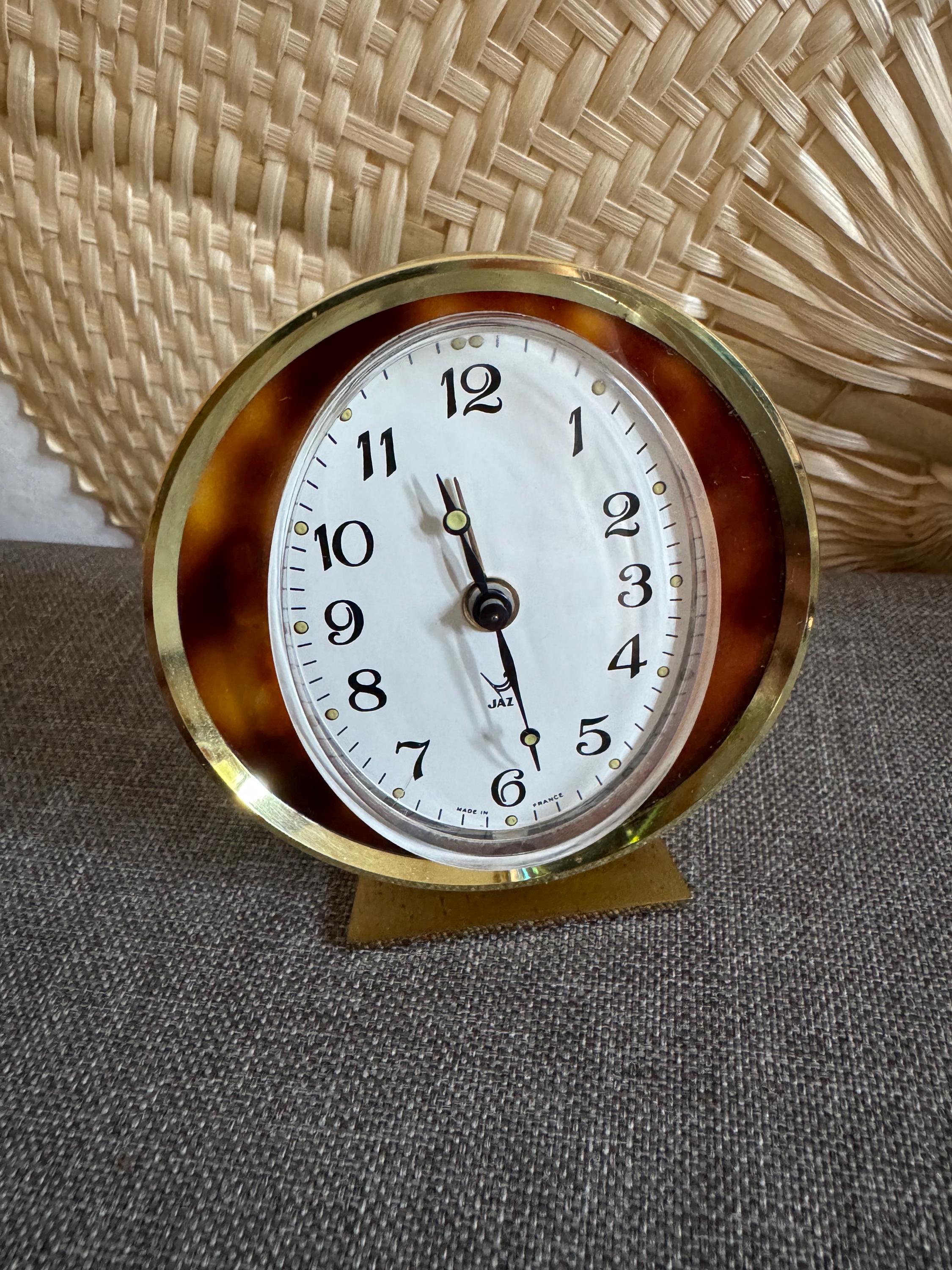 Horloge Murale Ancienne JAZ En Céramique - Crème Et Marron, France 1940/50