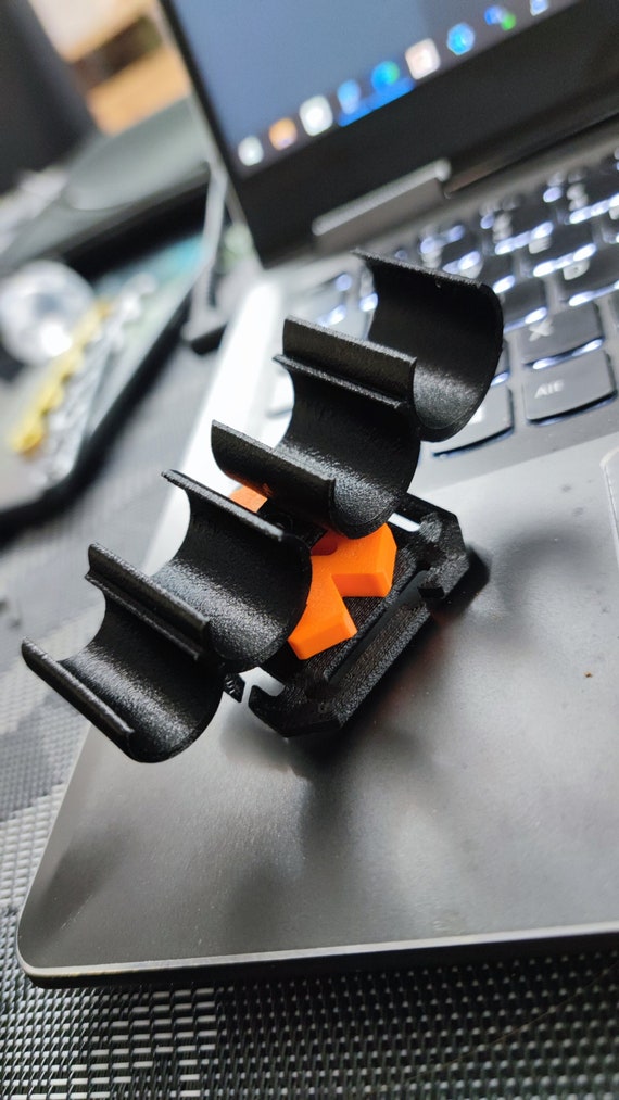 Syringe holder for molle system - carbon fiber nylon FDM printed