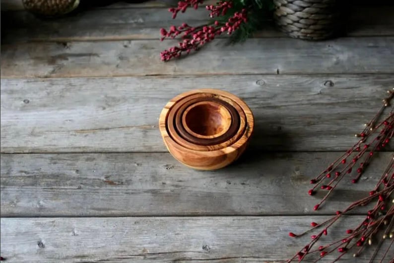 Set mit 4 natürlichen Olivenholzschalen | Holzschalen-Sets | Saucenschalen | Snackschalen| Handgemachte Holzschalen | Holz Gewürzschalen | Lebensmittelsichere Holzschale Bild 3