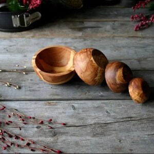 Set mit 4 natürlichen Olivenholzschalen | Holzschalen-Sets | Saucenschalen | Snackschalen| Handgemachte Holzschalen | Holz Gewürzschalen | Lebensmittelsichere Holzschale Bild 5