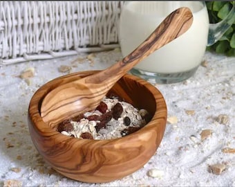 Olive Wood Bowl and Spoon| Oatmeal Bowl| Cereal Bowl| Handmade Rustic Bowl and Spoon| Farmhouse Kitchen Supplies| Kitchen Gift| Housewarming