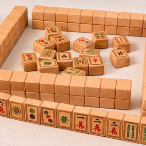 Kundenspezifisches AMERIKANISCHES hölzernes Mahjong-Set | Handgefertigtes Legespiel aus amerikanischen Spielsteinen| Personalisierter Deckel | Mahjong Geschenkset| Geschenke für Mama l Geschenk der Mutter Bild 10