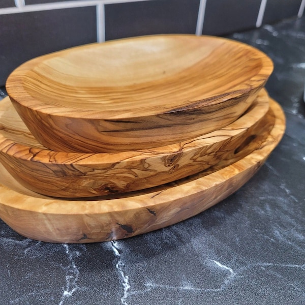 Set of Three Olive Wood Serving Trays| Handmade Olive a Wood Bowls| Rustic Wooden Bowl Set| Fruit, Snacks, Candies| Housewarming Gifts|