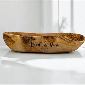 Ciotola lunga in legno d&#39;ulivo per il pane/ Ideale per frutta, patatine, caramelle, pane e altro/ Ideale per monete, chiavi della macchina, portafogli e oggetti vari