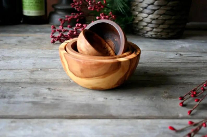 Set mit 4 natürlichen Olivenholzschalen | Holzschalen-Sets | Saucenschalen | Snackschalen| Handgemachte Holzschalen | Holz Gewürzschalen | Lebensmittelsichere Holzschale Bild 4