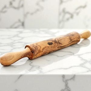 Rodillo de madera de olivo/Rodillo para hornear/Rodillo de madera de olivo/Rodillo de madera natural/Rodillo con textura de madera/Utensilios de cocina rústicos/Cocina de granja