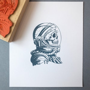 Sello de goma con esqueleto de astronauta - Ilustración de calavera con traje espacial - Sello de goma espacial - Sellos de planetas galácticos - Creación de tarjetas con temática espacial
