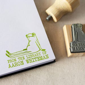 Custom Ex Libris Book Stamp, Cute Sitting Frog, Personalized Library Rubber Stamper with Ink Pad, Book Lover Bibliophile Gift for Him or Her