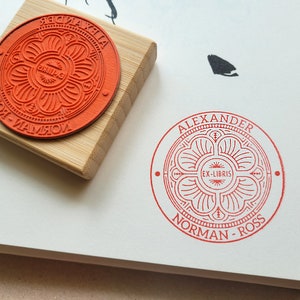 Aangepaste ex-libris-boekstempel, bloemenontwerpstempel, gepersonaliseerde bibliotheekstempel, boekenliefhebber bibliofiel cadeau voor hem of haar