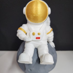 Astronaut STL FILE