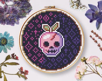 Skull Cross Stitch Pattern, Halloween Pixel Art (PDF Pattern)