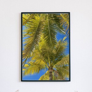 Tropical Palm Tree Beach Wall Art. A3 A4 A5 Wall Decor in Digital Printable Download. Green Nature Wall Print & Decor.
