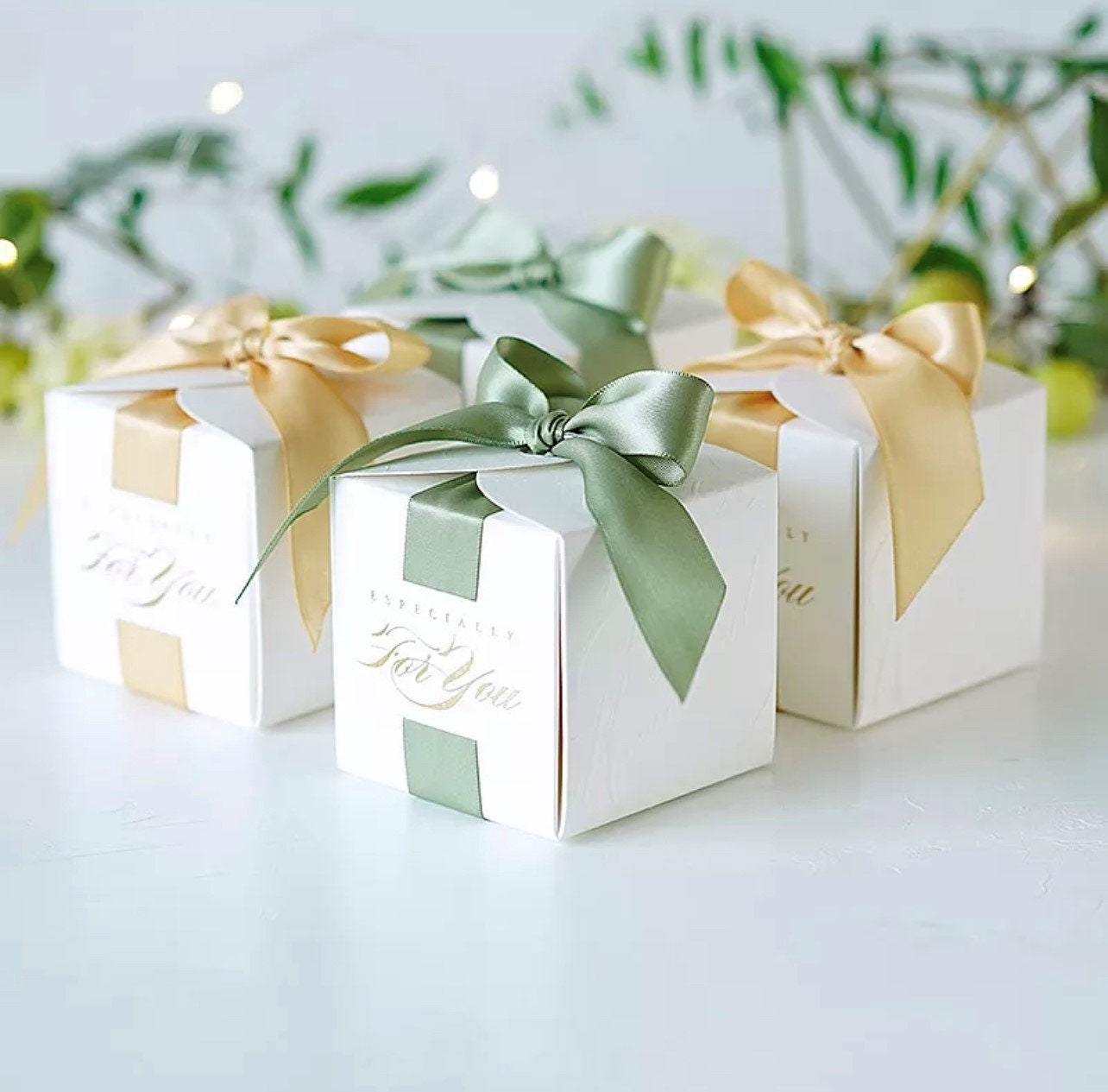 100pcs Wedding Favors For Guests in Bulk Elegant Boho Sage Green  Bonbonniere Gift Boxes Event Party
