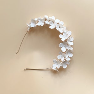 White Clay Flower Bridal Silver Headband, Clay Flower Headband, Polymer Clay Flower, Bridal Headpiece Porcelain Flower, Clay Bridal Headband