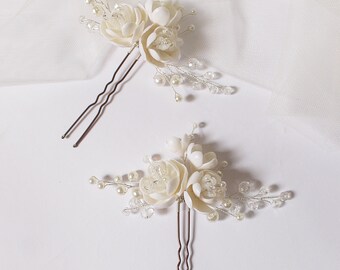 Gold Wedding HairPin With Clay Flowers Floral Bridal HairPin, Gift For Bridesmaids, Clay Flower HairPin, Clay Floral Headpiece, Wedding Gift