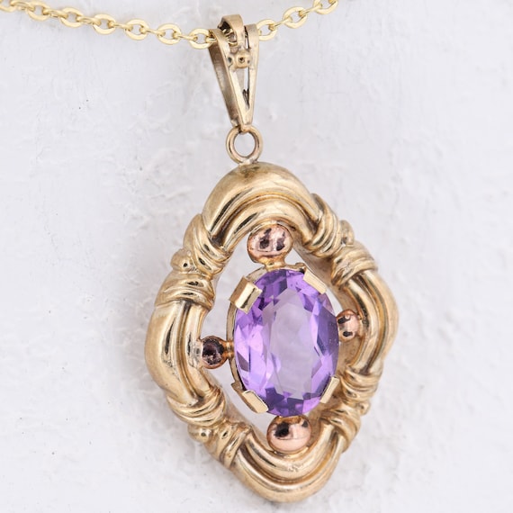 36 mm - Antiker Art déco Anhänger Gelbgold 333/8K mit ovalem Amethyst - um 1925