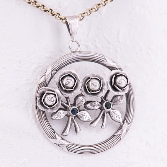 27 mm ø - Antique Art Nouveau pendant for necklac… - image 1