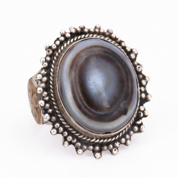 Taille 61 - Bijoux berbères des années 80 Bague Unisexe avec Grande Agate Ovale Marron/Blanc (Maroc, Tunisie, Algérie) en Alliage d’Argent