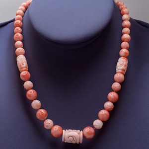 Vintage Angel Skin Coral Necklace: Carved Shou Beads, 14K Gold