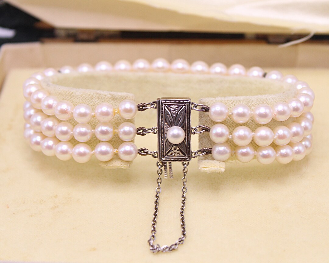 Mikimoto Pearl Bracelet Buy Now Factory Sale 59 OFF  wwwramkrishnacarehospitalscom