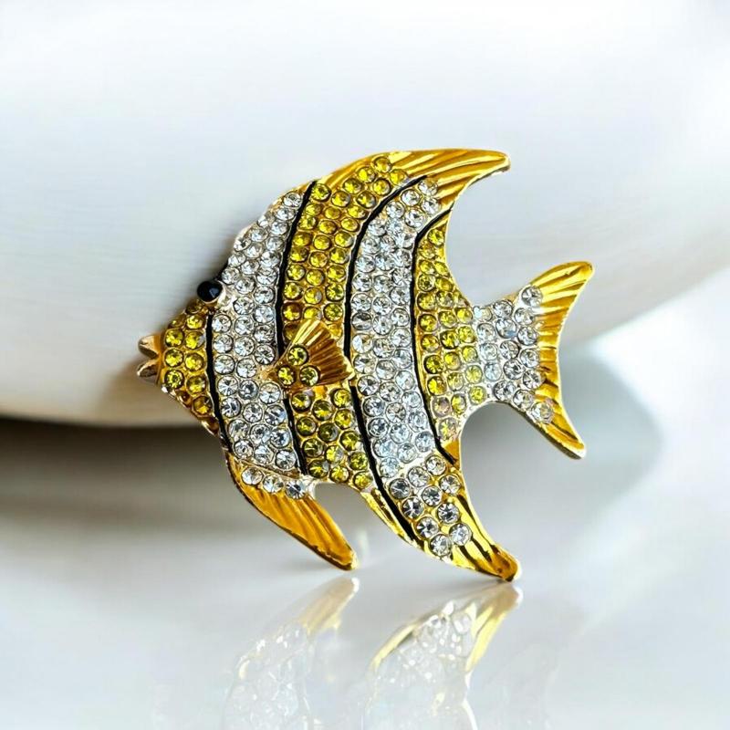 Gold-Tone Yellow Fish Brooch – Crystal & Rhinestone Animal Pin