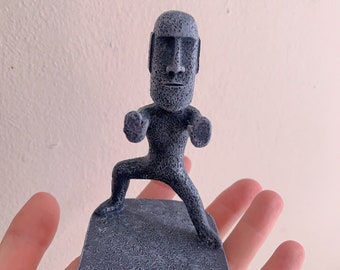 Easter Island Kung Fu Moai Phone Holder, Easter Island Moai Phone Stand, Easter Island Moai Sculpture Funny Figurine, Desk Decor Statue