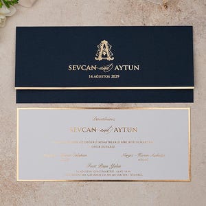 Hochzeitseinladung Elegante Hochzeitsvorlage Elegante Hochzeitseinladungskarte mit goldenen Details