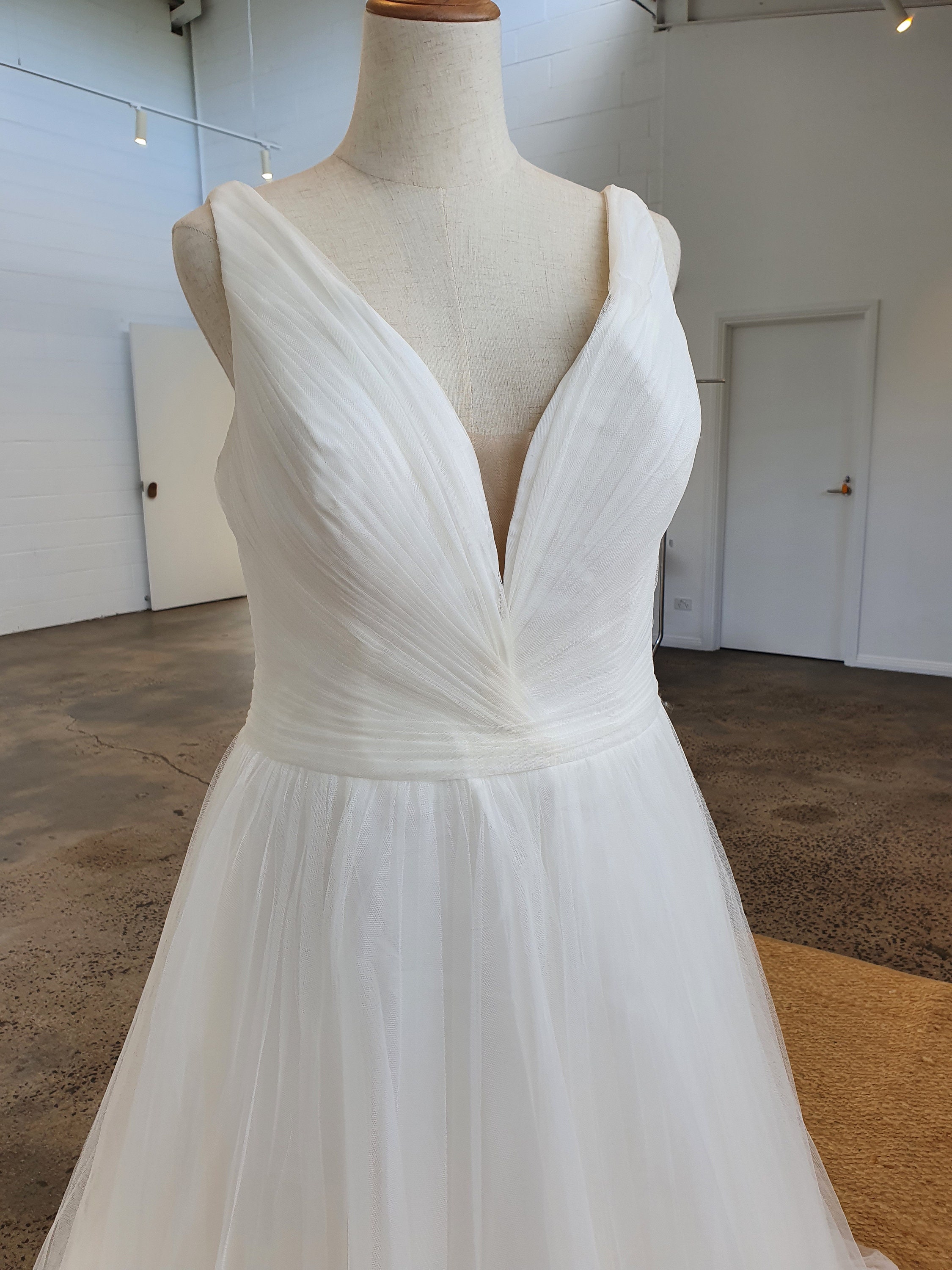 Halter Illusion Long Boho Tulle Dresses White