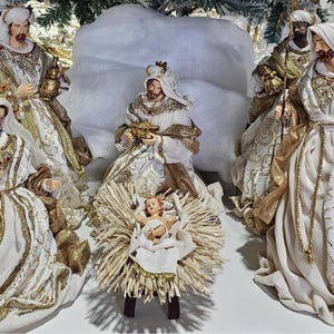 Gold Holy Family Nativity Creche Decoration | Holy Family Figurines Nativity Scene | Christmas Holy Family Nativity Set