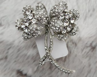 Vintage Rhinestone Flower Brooch – Silver-Tone Floral Pin