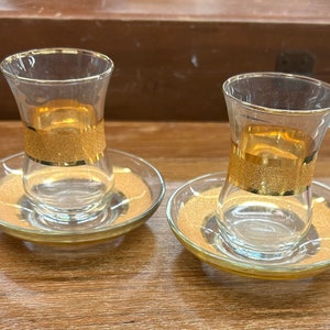 Shot Glasses ~ Set Of 2 ~ Vintage