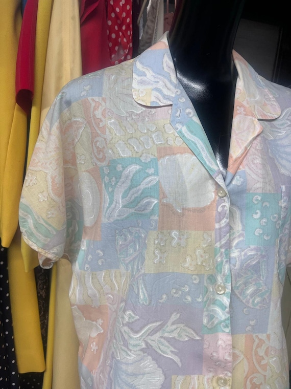 Koret Vintage Pastel Seashell Patchwork Print Blo… - image 2